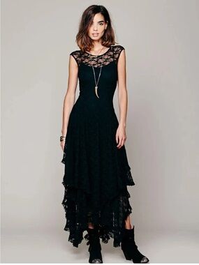 Stevie Witch Dress NIB in Black XXL